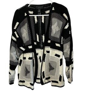 hand knit crochet cardigan ,granny square.
,cottagecore,PTP 21, oversized